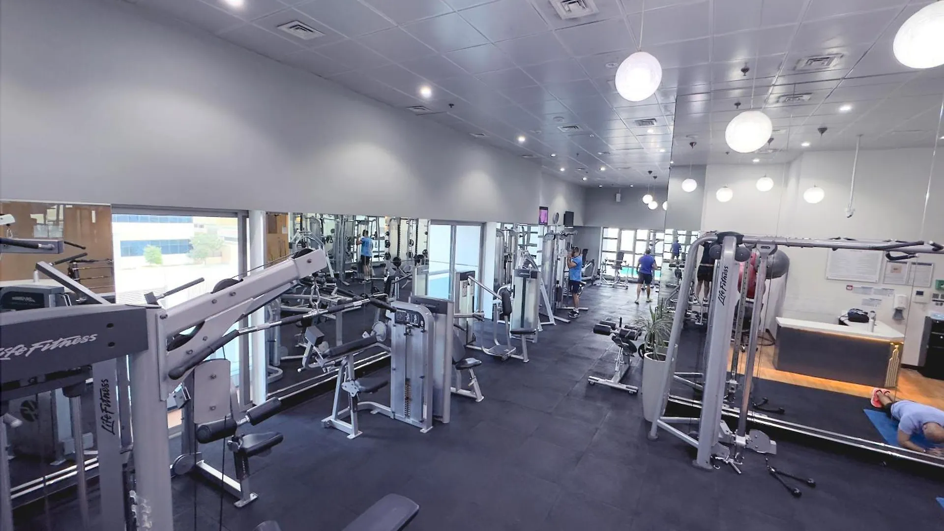 Apartment Huzz 59 - La Maison Blanche Dubai