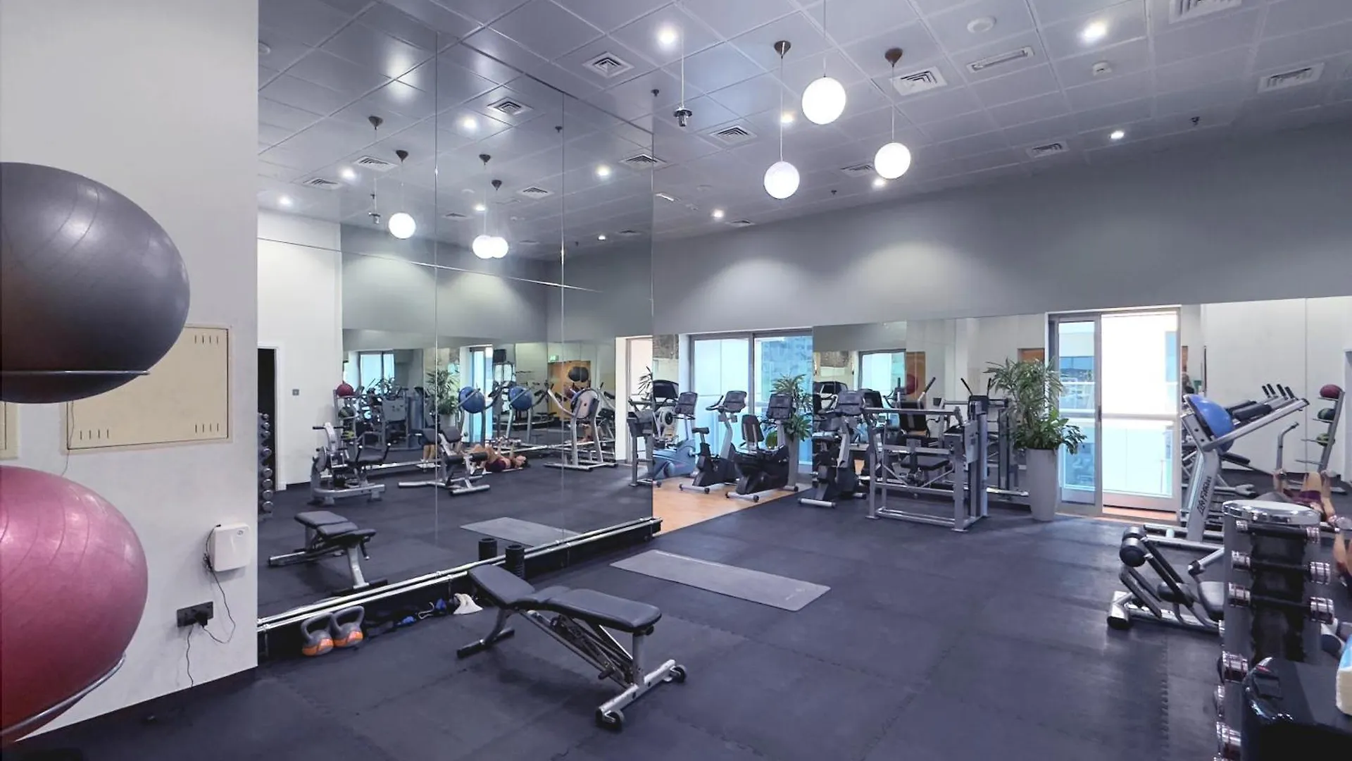 Apartment Huzz 59 - La Maison Blanche Dubai United Arab Emirates